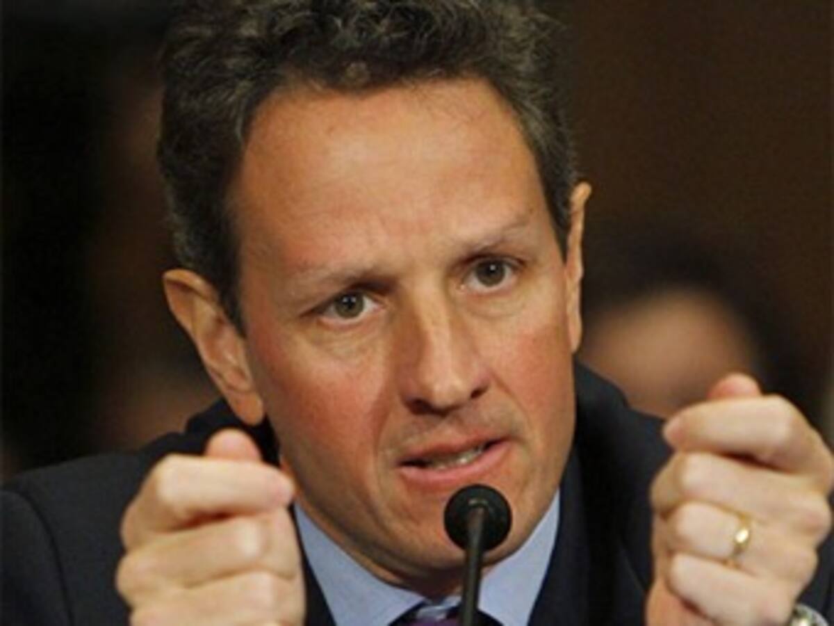 El Senado de EEUU confirma a Timothy Geithner como secretario del Tesoro