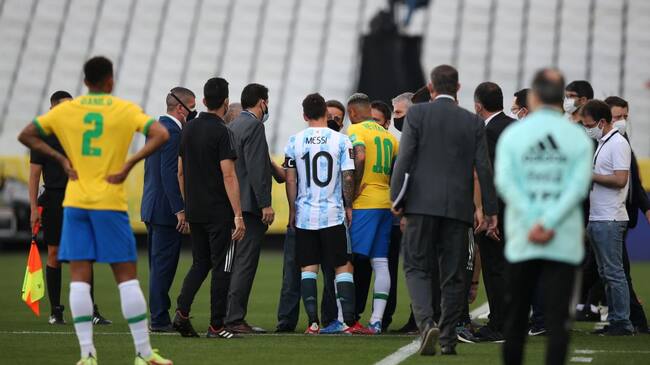 Brasil vs. Argentina suspendido en Eliminatorias