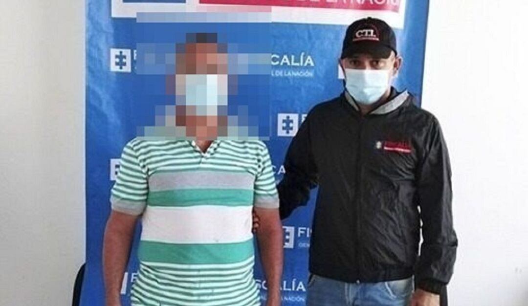 El hombre aprovechó que la niña de cinco años se estaba bañando para presuntamente realizar tocamientos en sus partes íntimas