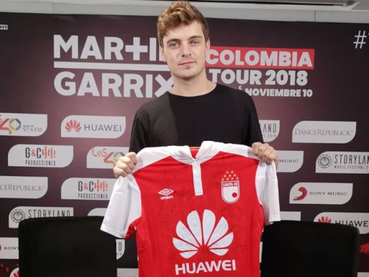 Martin Garrix posó con la camiseta de Independiente Santa Fe