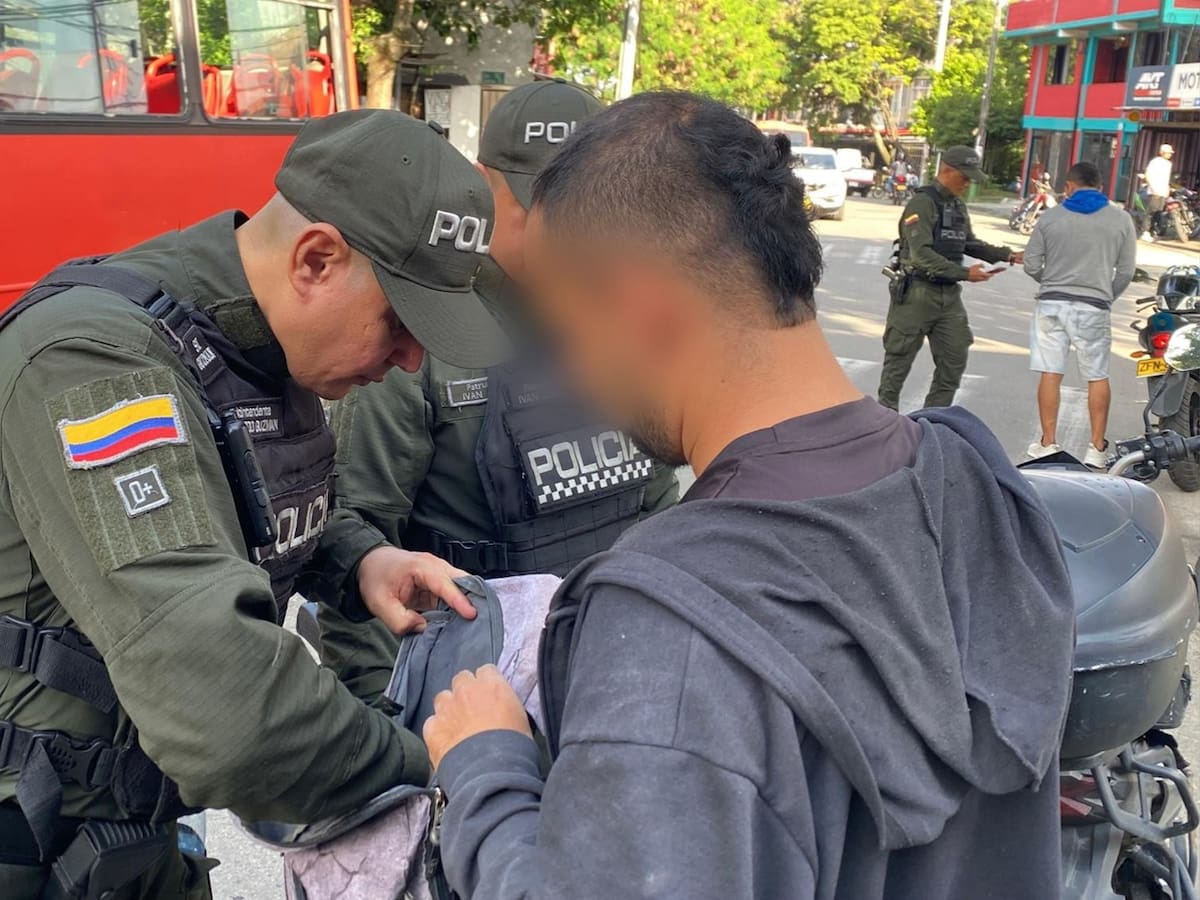Incautan más de 200 armas cortopunzantes en operativos de la Policía en Ibagué