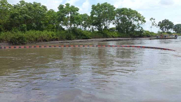 Mancha de crudo se extendió a ciénaga de Puerto Wilches