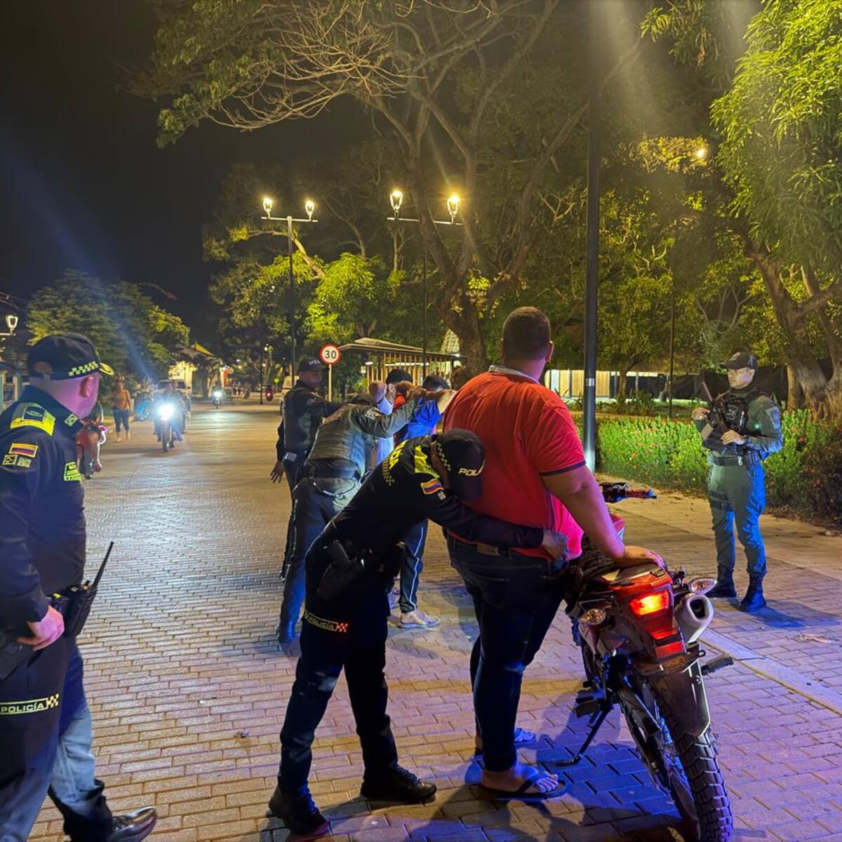 Caravanas de la Seguridad recorren Mompox y refuerzan la tranquilidad ciudadana