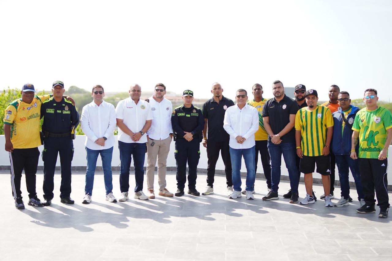 Vuelve la Rebelión Auriverde Norte, barra del Real Cartagena, al Estadio Jaime Morón León