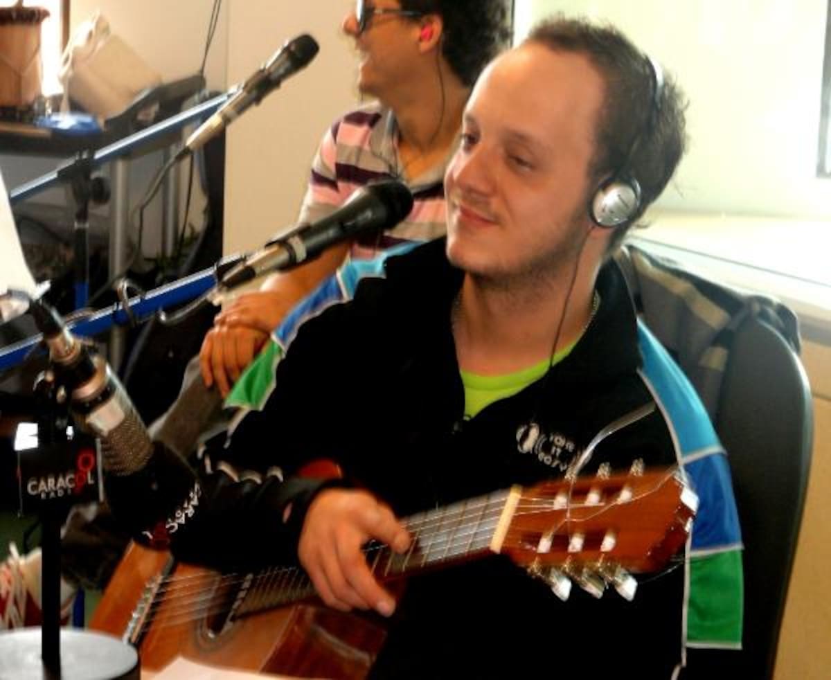 Gigi Posada, Músico de La Ventana