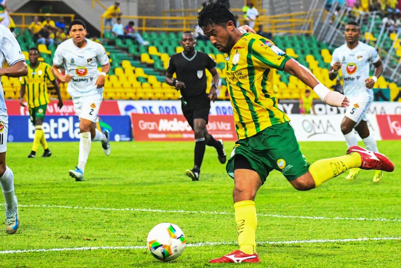 Real Cartagena remontó y terminó ganando 3-1 a Orsomarso en el Jaime Morón