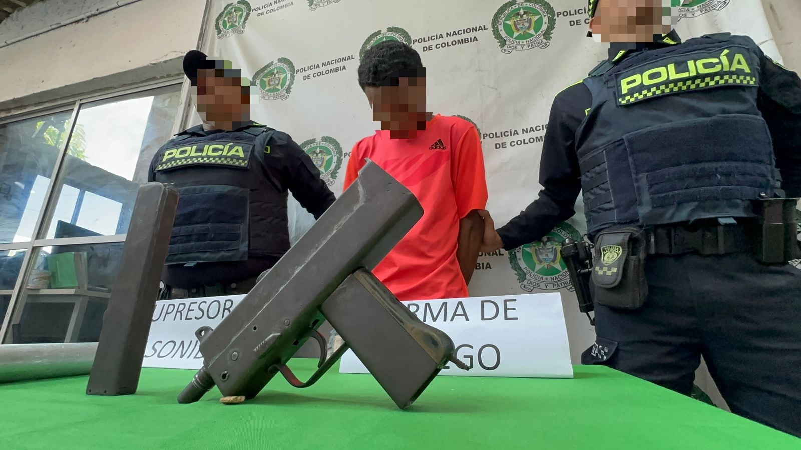 20 armas de fuego incautadas en contundente ofensiva de la Policía en Cartagena