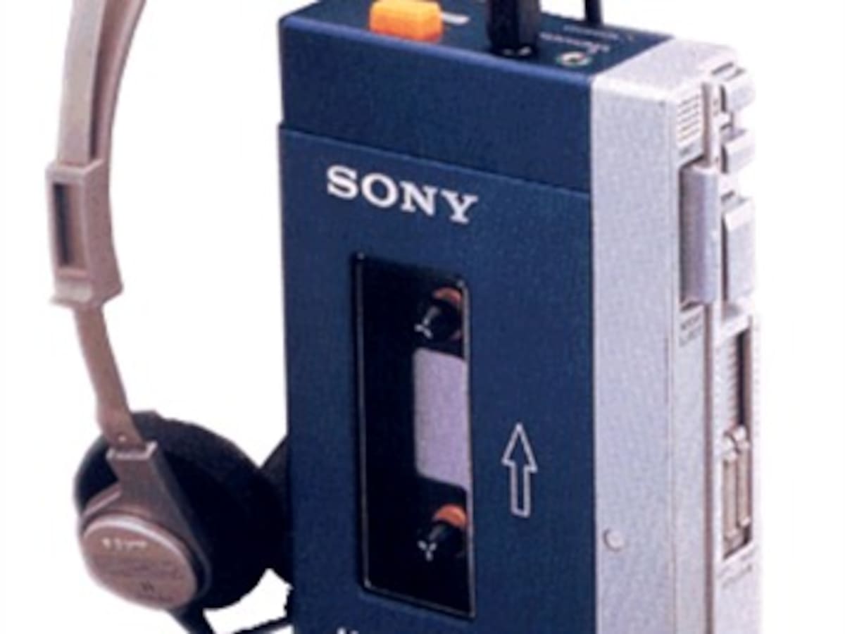 El 'walkman' de Sony, icono musical de los 80, cumple 30 años