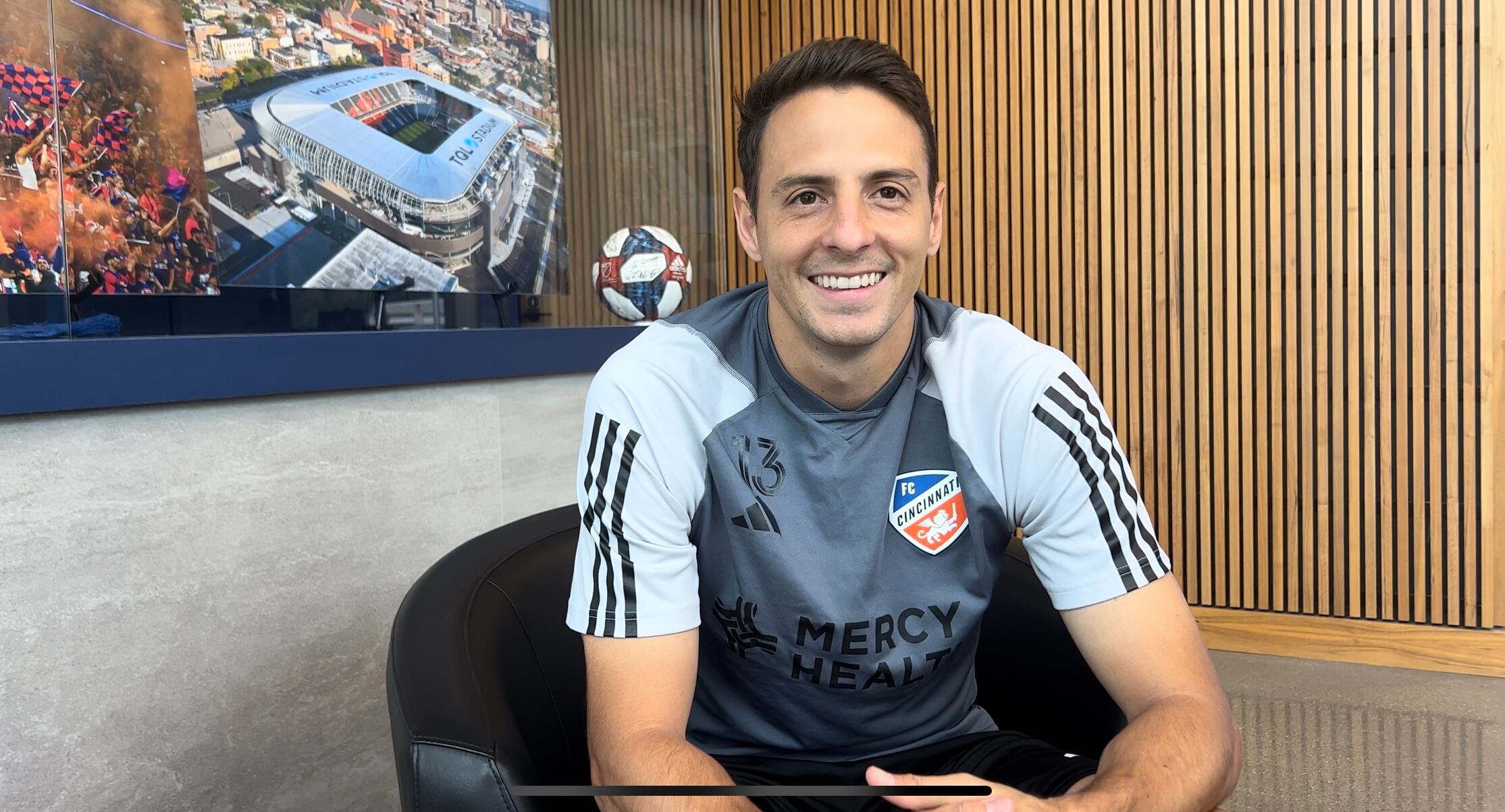 Santiago Arias, futbolista colombiano del Cincinnati. EFE/ Andrea Montolivo