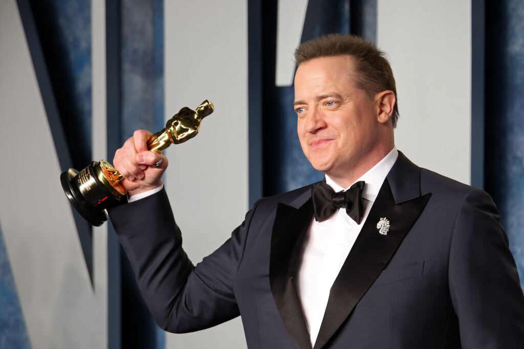 Brendan Fraser en los Premios Oscar 2023 / Daniele Venturelli/Getty Images)