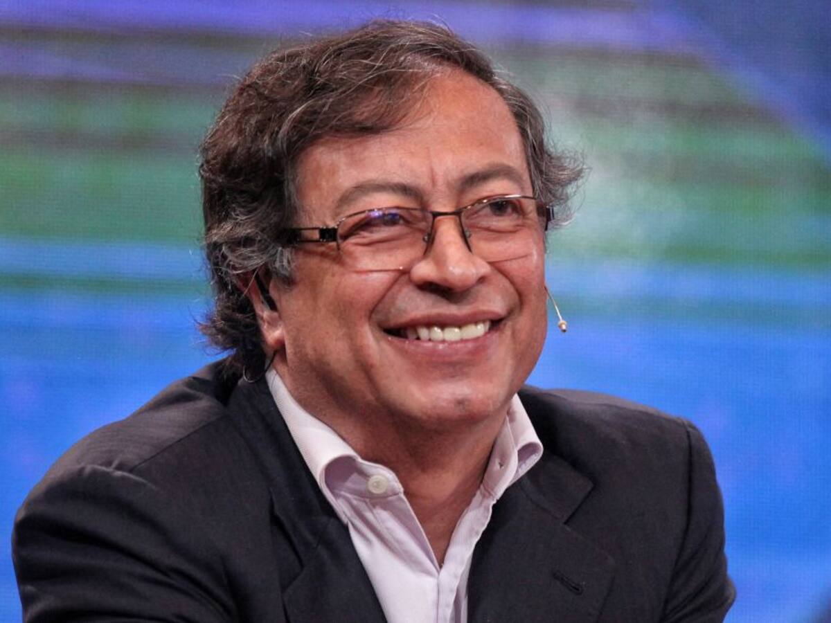 Memes que dejó la polémica propuesta de “perdón social” de Gustavo Petro