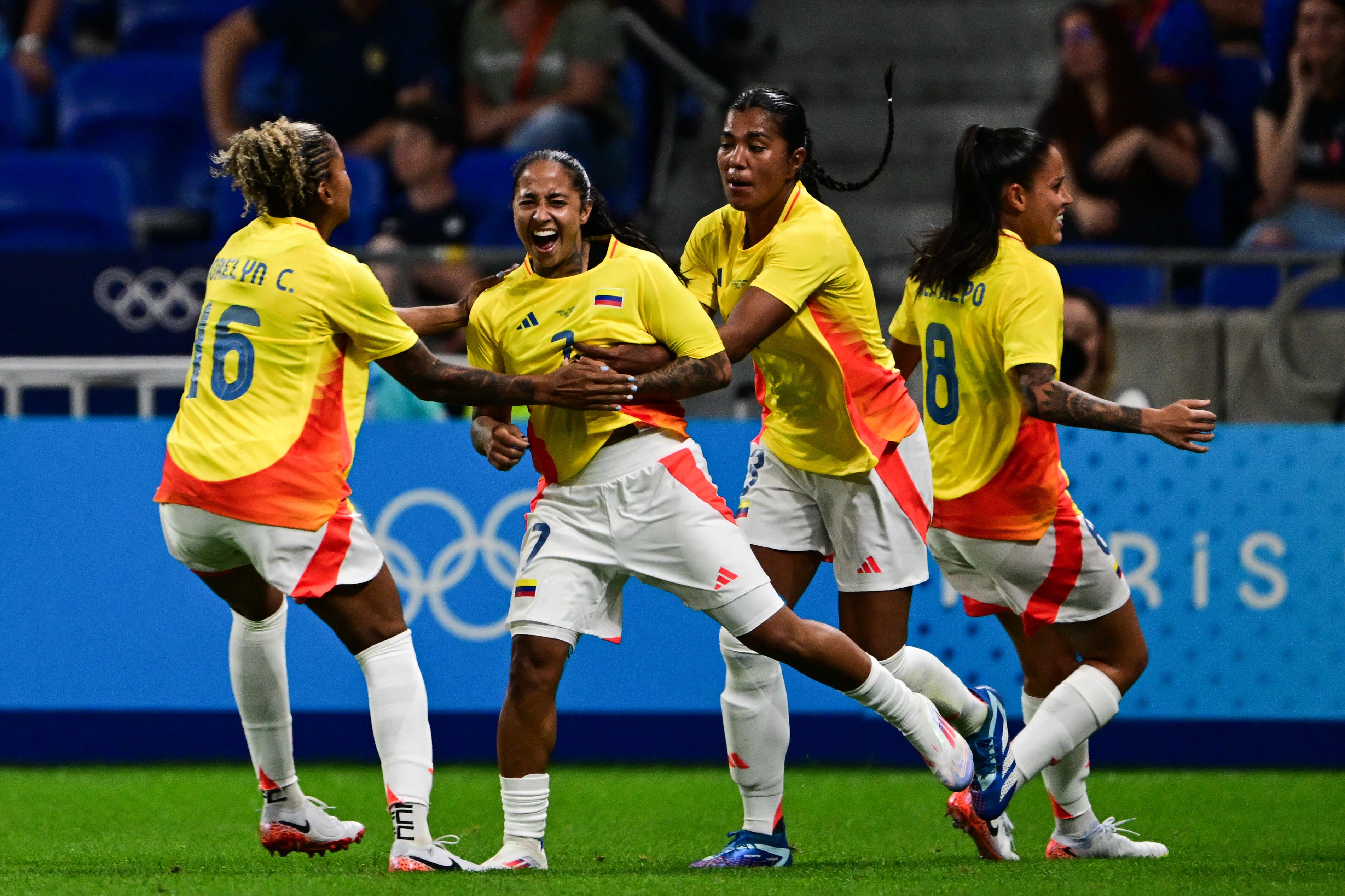 La Selección Colombia femenina busca su primer triunfo en los Juegos Olímpicos. (Photo by OLIVIER CHASSIGNOLE/AFP via Getty Images)
