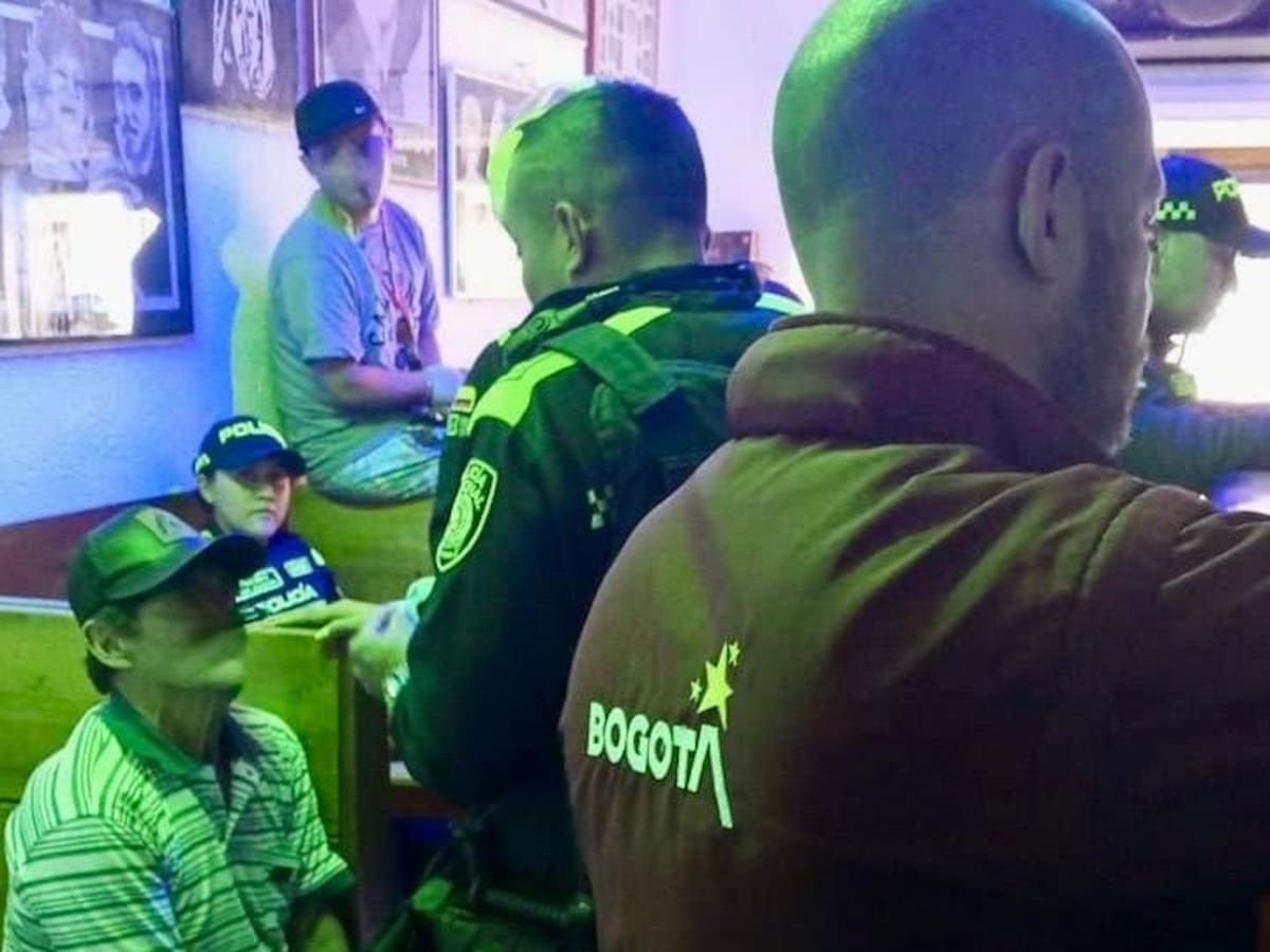 Capturan al administrador de un bar por vender licor adulterado en Puente Aranda