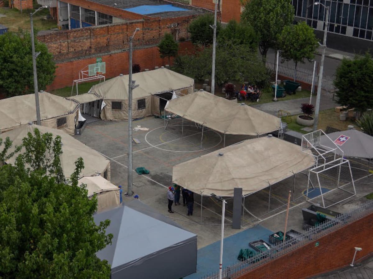 Bogotá despliega hospital de campaña, insumos y equipo médico en apoyo a la emergencia nacional