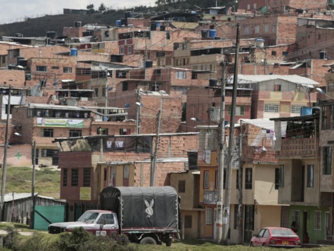 En Bogotá viven sin acceso a alguno de los servicios públicos habitantes de 11 localidades.