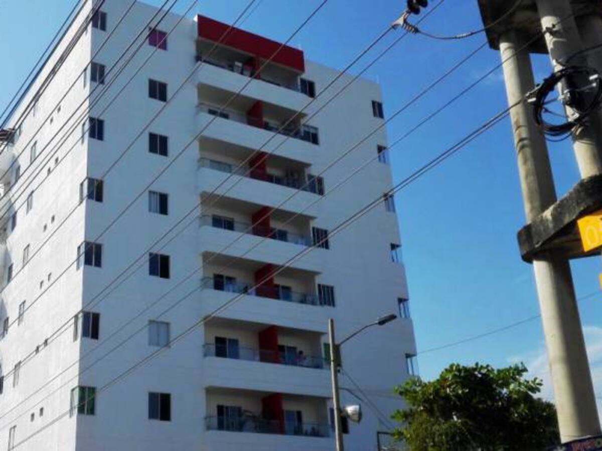 Habitantes de edificios en riesgo en Cartagena piden un nuevo estudio de riesgo