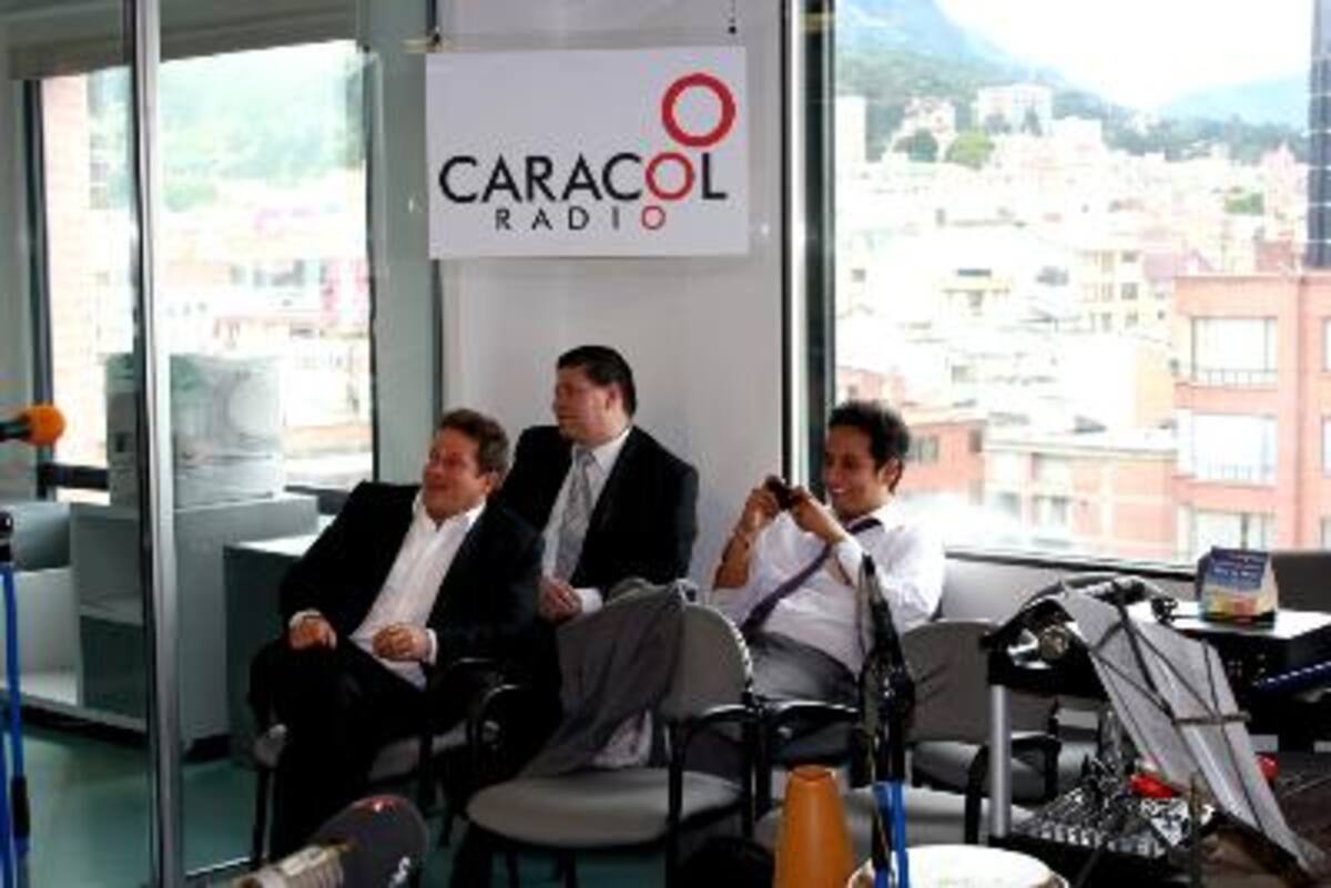 Público invitado a La Ventana. Abril 25.