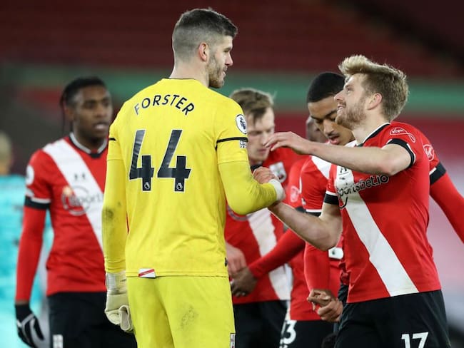 Los jugadores del Southampton festejan el triunfo al final del partido.