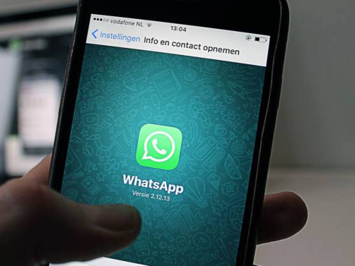 En España es ilegal incluir a personas en grupos de WhatsApp sin su permiso