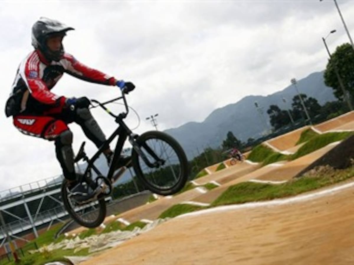 Tribunal Admin. de Antioquia admite demanda contra pista Mariana Pajón