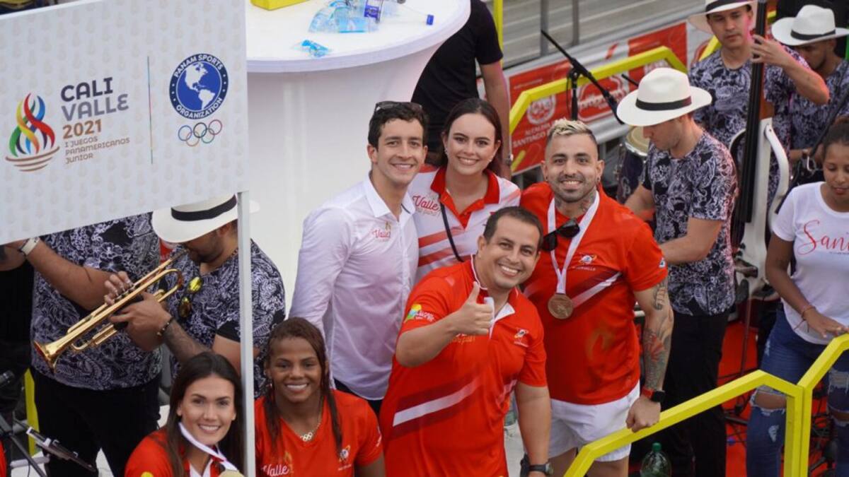 Los deportistas de Valle Oro Puro, también hicieron parte del Salsódromo