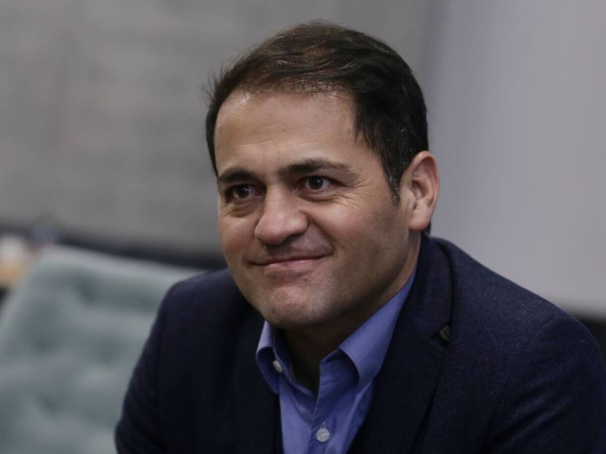 ¿Cómo avanza la negociación por uso del espectro entre gobierno y empresas de telefonía?