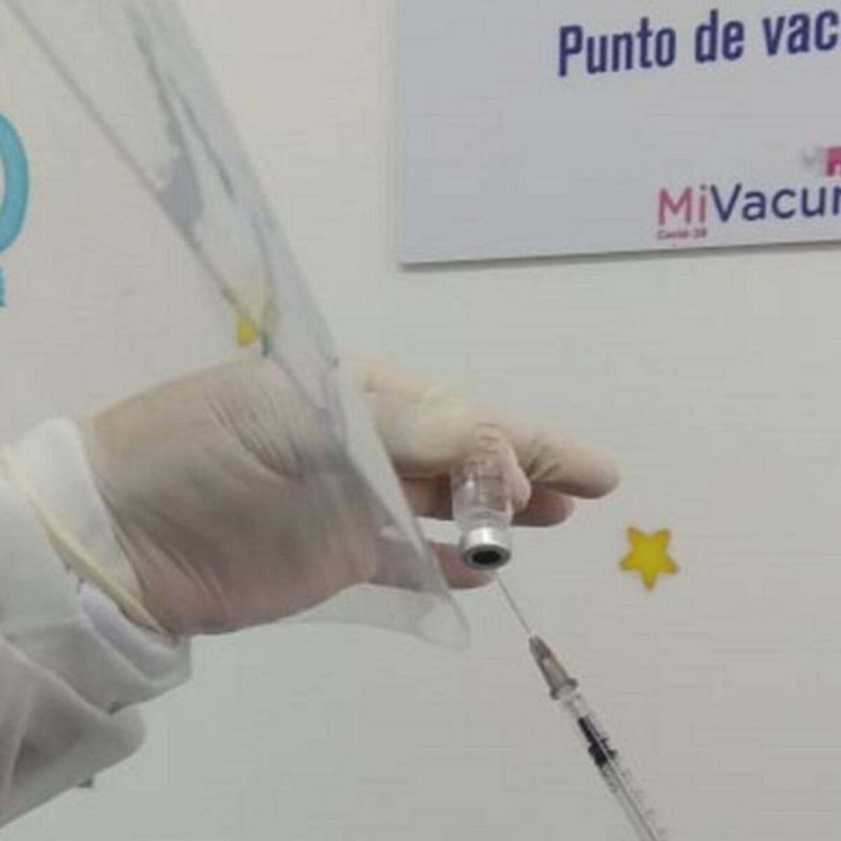 Esquemas completos de vacunación COVID en cárcel de mujeres de Armenia