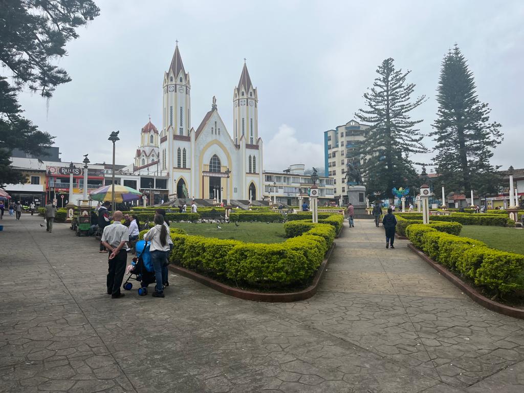 Fiestas de las Araucarias en Santa Rosa de Cabal- Caracol Radio Pereira.