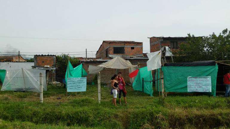 Las autoridades no han podido sacar a las más de 1500 personas de esta zona.