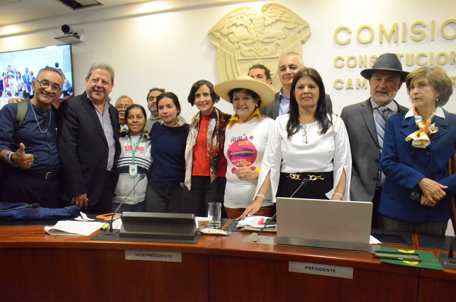 La compensación vía mitigación efectos económicos del artículo 10 de la Licencia o ser parte del proceso de Reforma Agraria de las 2.700 hectáreas si cumplen con los requisitos