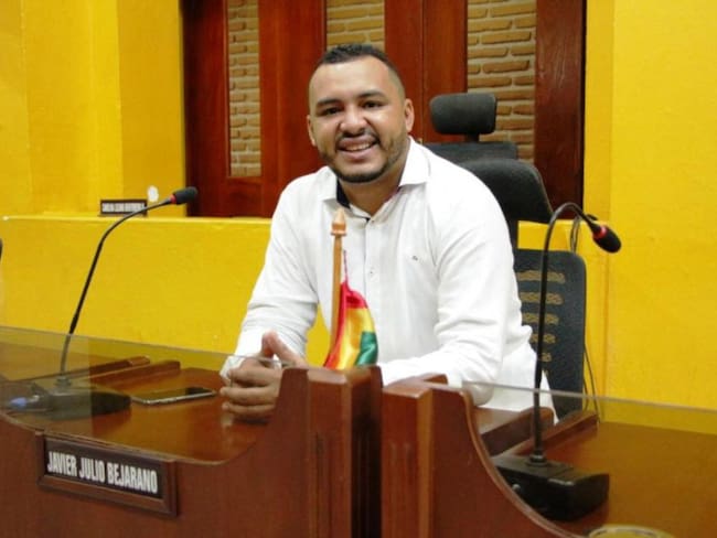 Javier Julio se bajó del Concejo y anunció candidatura a Alcaldía de Cartagena