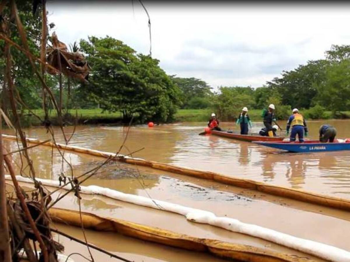 Ecopetrol inició labores de limpieza en quebradas La Lizama y Caño Muerto