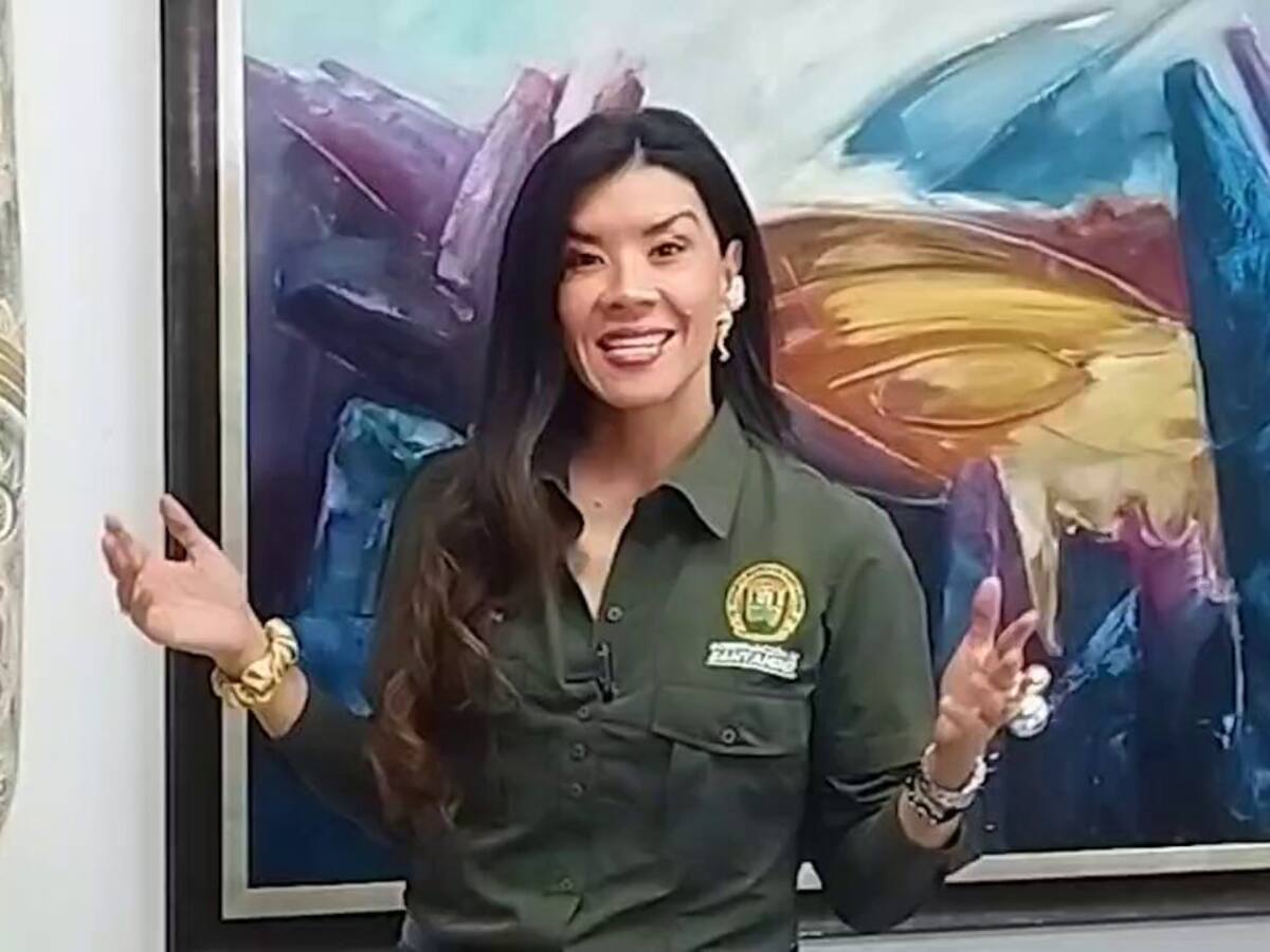Renunció la secretaria de educación de Santander