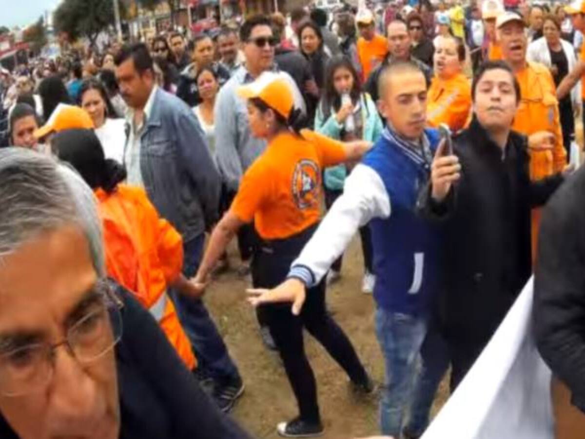Bogotá Atea denuncia invasión del espacio público por iglesia del padre 'Chucho'