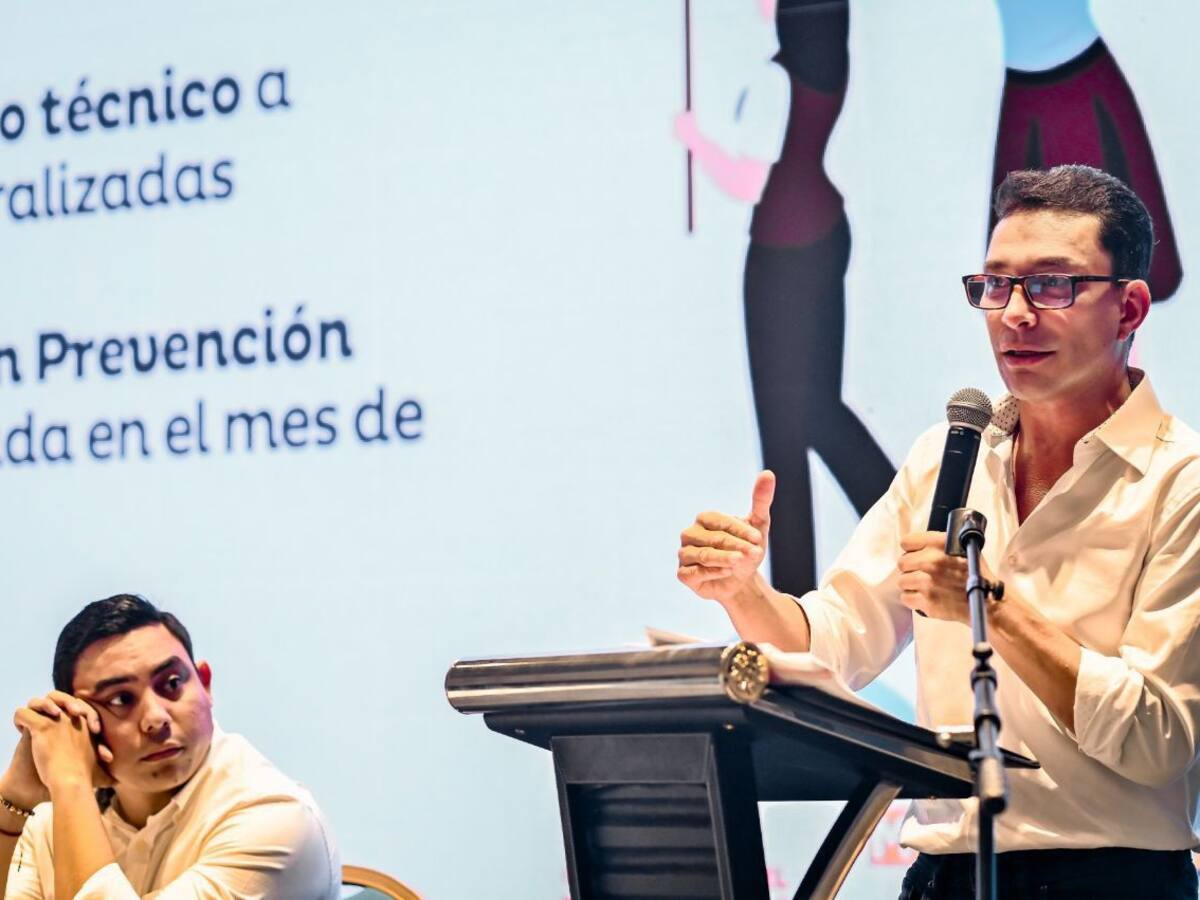 Caicedo advierte reagrupamiento de paramilitares que buscan influir durante las elecciones