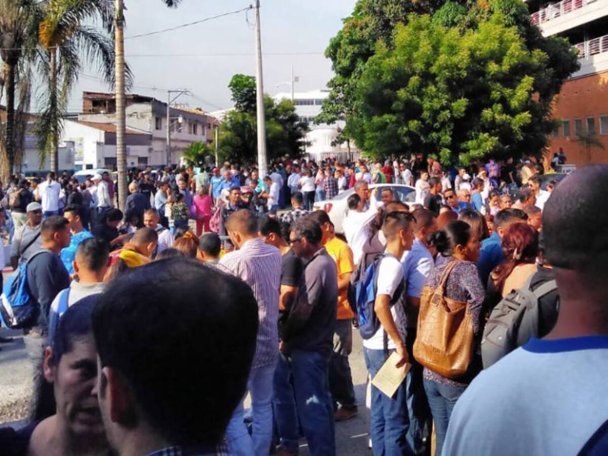 Falsa convocatoria de empleo movilizó a cientos de personas en Medellín