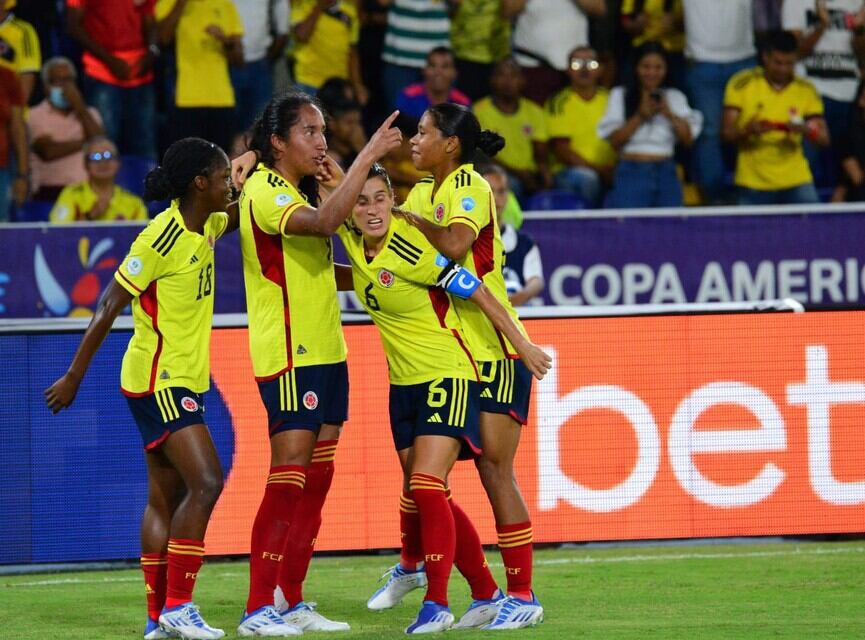 Cali, julio 8 de 2022. La Selección Colombia Femenina logró sus primeros tres puntos en la Copa América tras vencer a Paraguay 4 -2 en juego válido por el grupo A del torneo. (El País).