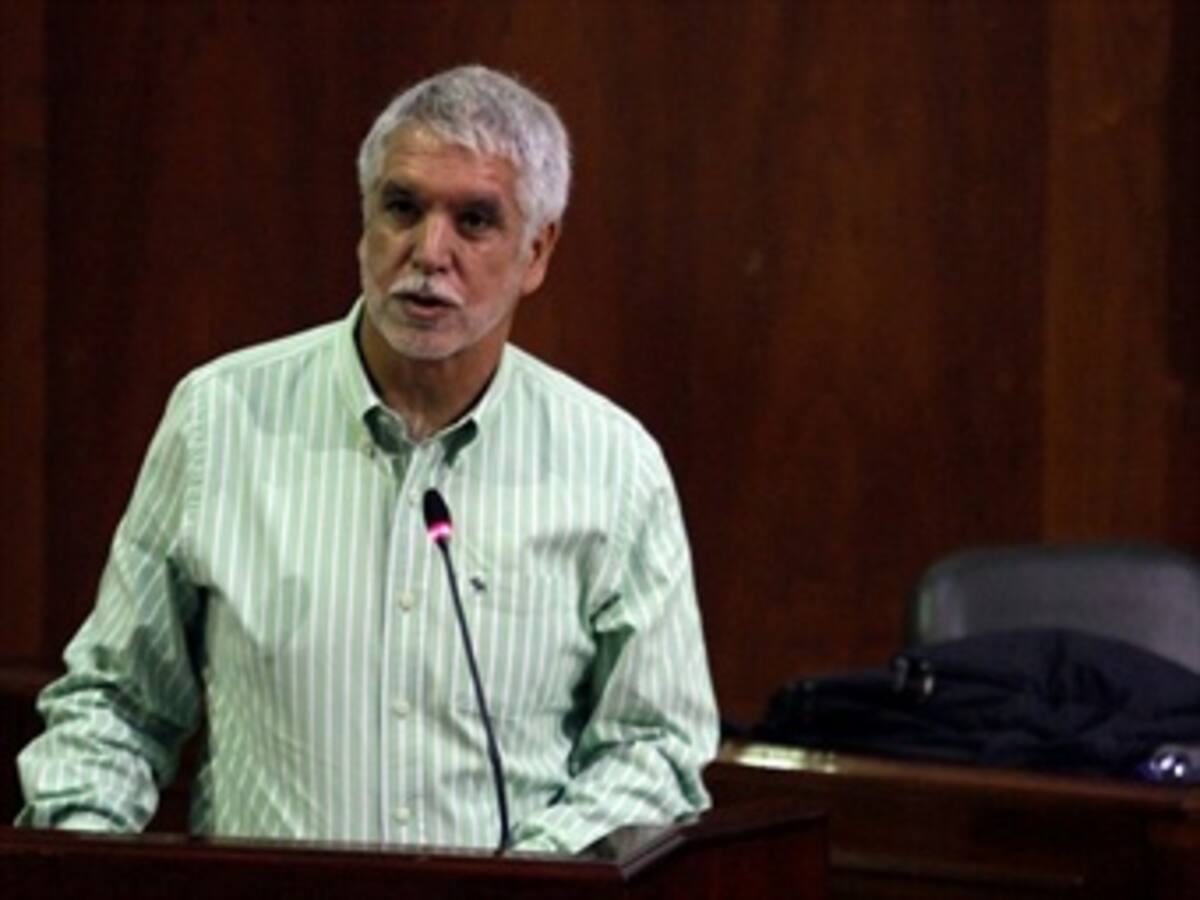 Sorprende intención de voto a la mano derecha de Samuel Moreno: Peñalosa