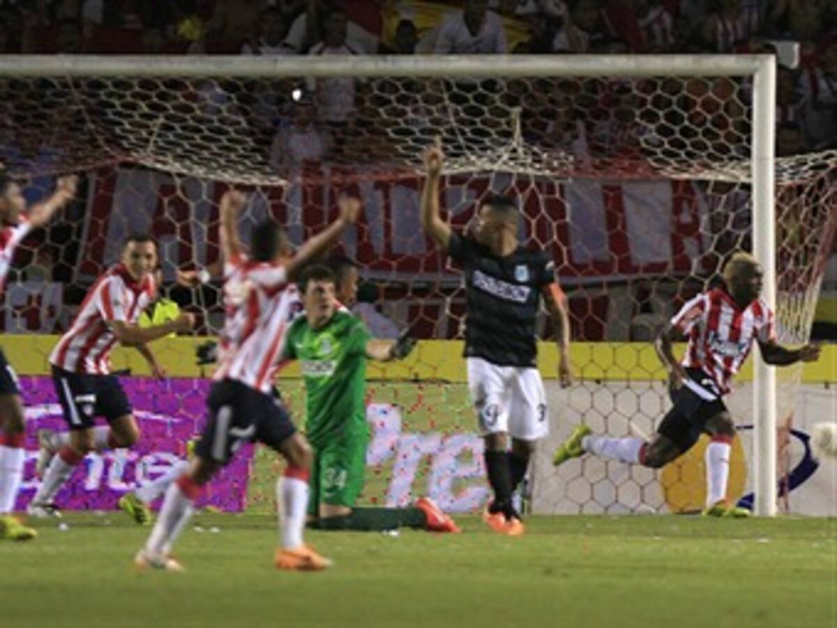 Junior toma la ventaja en la final que se decidirá en Medellín