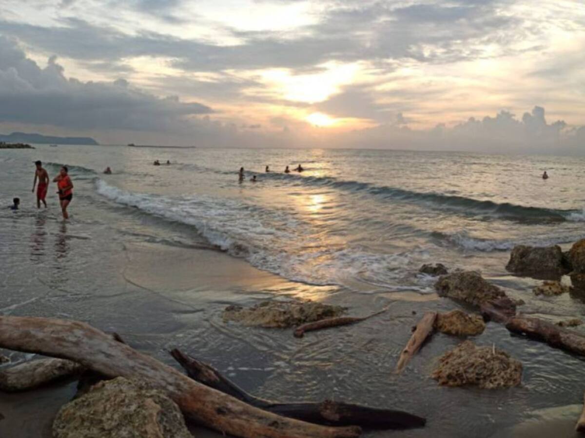 Seis personas han sido rescatadas este mes en playas de Puerto Colombia