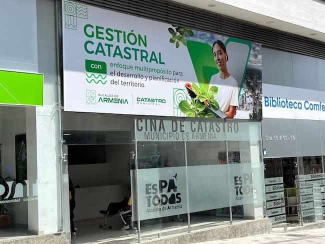 Informe sobre visita a oficina de catastro de Armenia