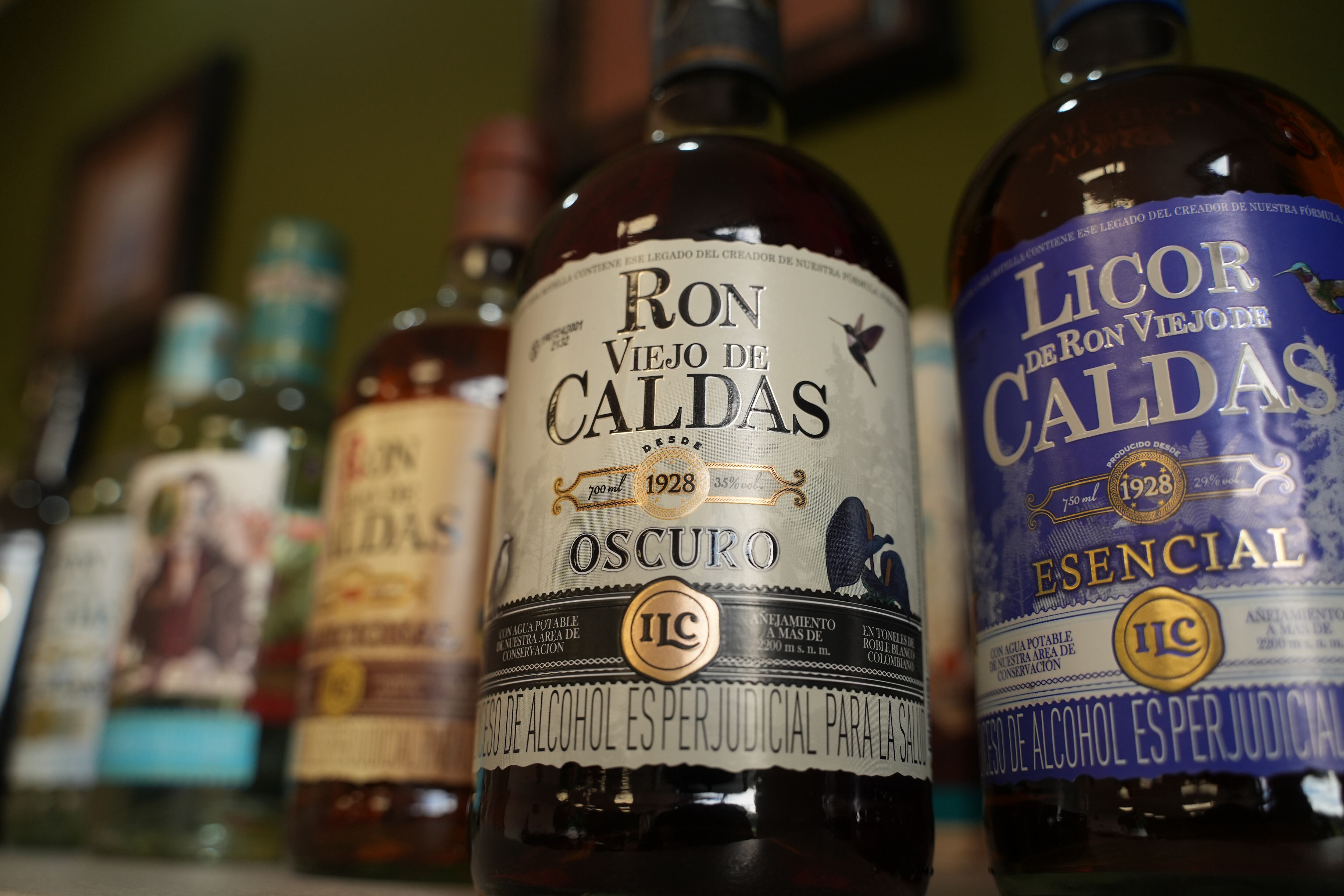 La Industria Licorera de Caldas presentó su Ron Viejo de Caldas Oscuro.