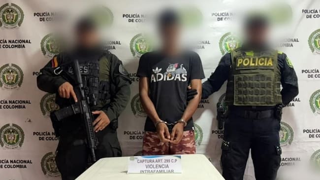 Capturado por agredir a una mujer. // Policía de Bolívar