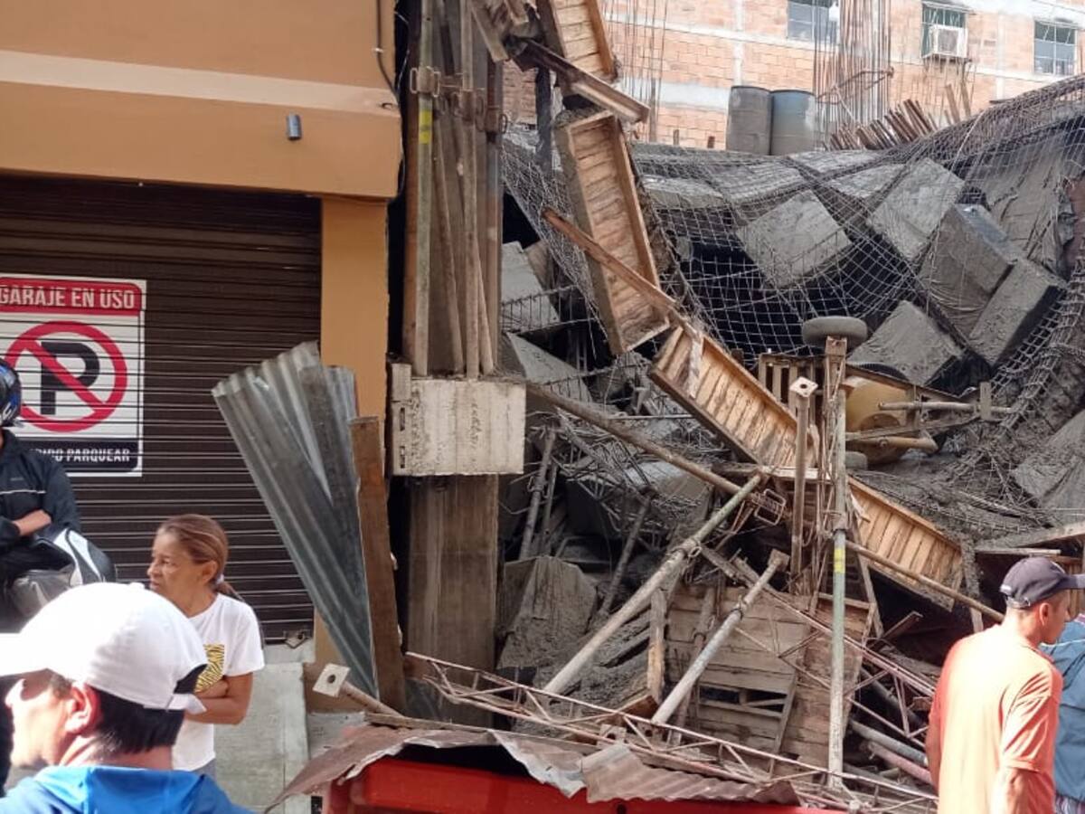 Colapso de una losa en construcción, ocasionó lesiones a dos personas en Andes, Antioquia