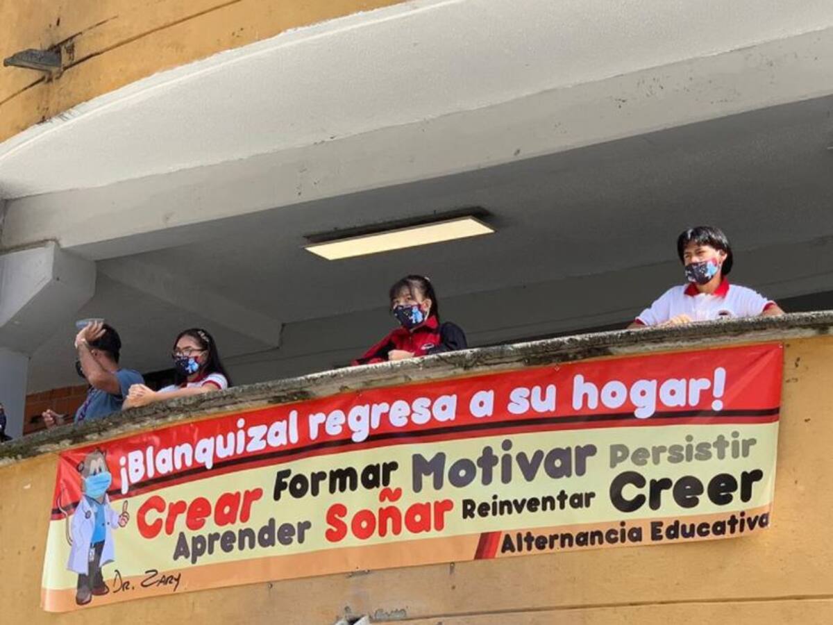 Regresan a clases presenciales los primeros colegios públicos de Medellín