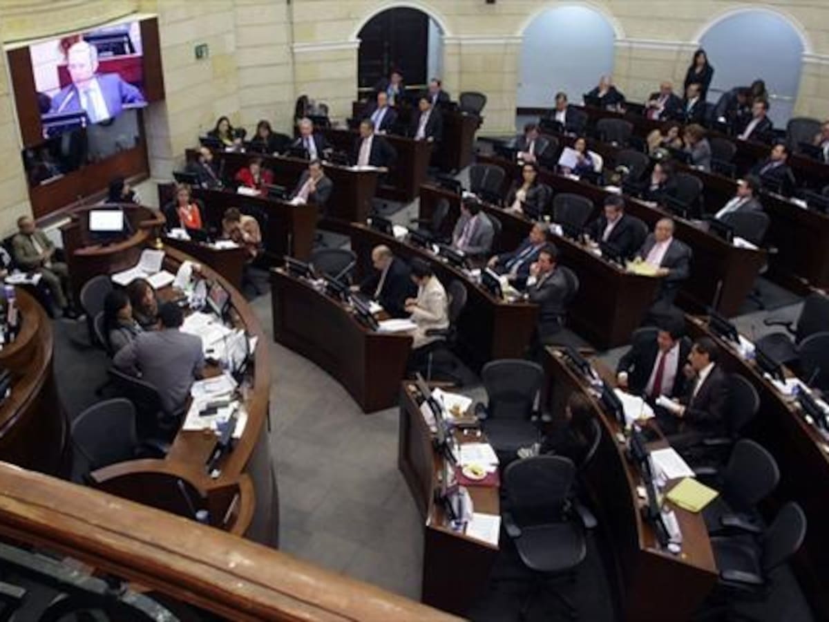 La U y liberales actúan con ceguera y mezquindad: Cambio Radical