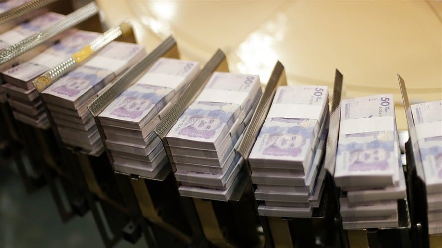 A punto de iniciar las negociaciones para definir el incremento del salario mínimo, las centrales obreras son las primeras en hacer oficiales sus propuestas para llegar a la mesa de negociación. Foto: Colprensa