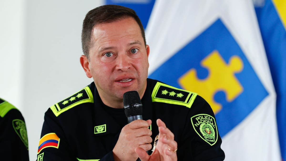 La Policía refuerza medidas de seguridad a precandidatos por falta de vehículos blindados en el país