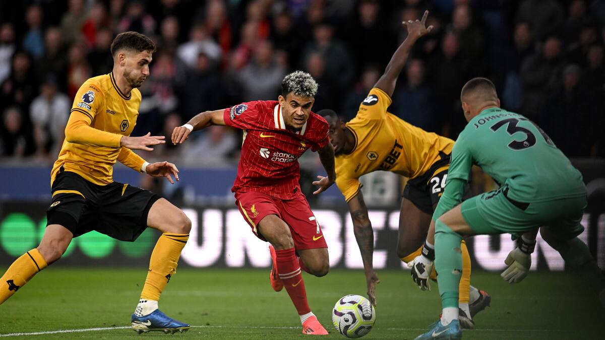 Liverpool, con Luis Díaz titular, venció al Wolverhampton y es nuevo líder de la Premier
