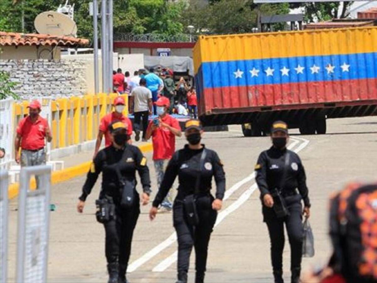 Tibú: Familiares de niños venezolanos asesinados buscan reclamar cuerpos